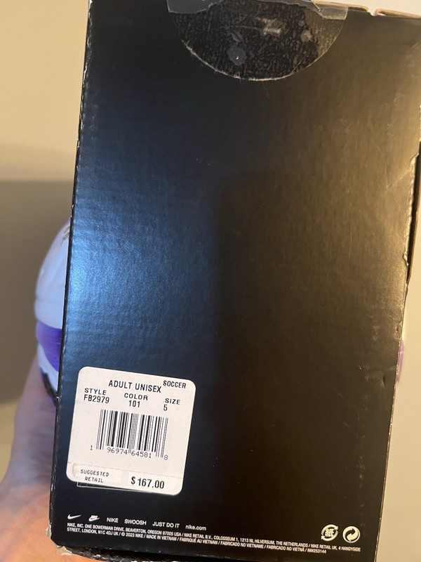 Nike Flight English Premier League Fifa Quality Pro Match Soccer Ball Size 5 gallery