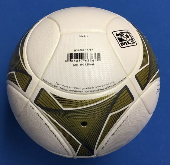 GENUINE ADIDAS MLS PRIME 2 FINAL GOLD MATCHBALL 2013 NEW EXTREMELY RARE INCS BOX gallery