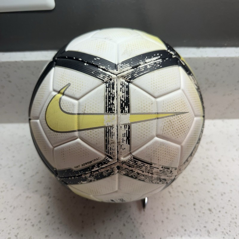 Nike Ordem 3 Official FIFA Quality Pro Match Ball FIFA Size 5 ~ 2017/18 gallery