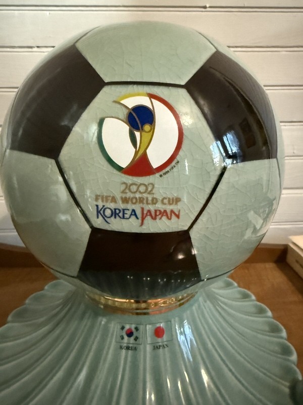 2002 FIFA World Cup Ceramic Soccer Ball Figurine Japan RARE See Pics gallery
