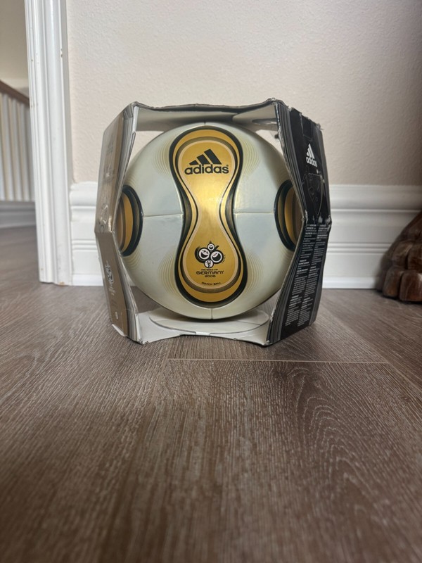 2006 Adidas Teamgeist Final World Cup Match Ball Soccer Football Germany