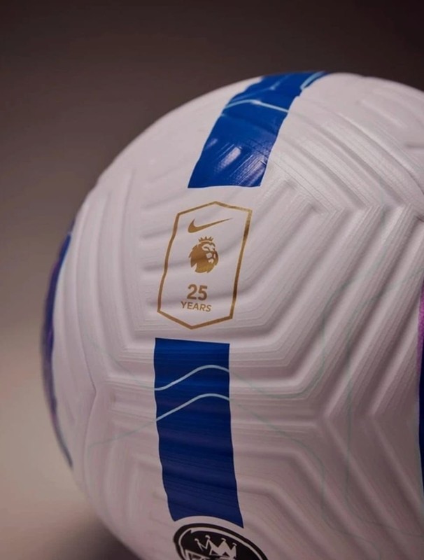 Nike 25 YEARS Flight Premier League 2024/2025 Official Match Ball size 5 gallery