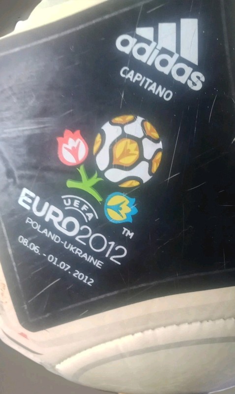 Pre Owned UEFA Euro 2012 Poland Ukrain Soccer Ball Football gallery