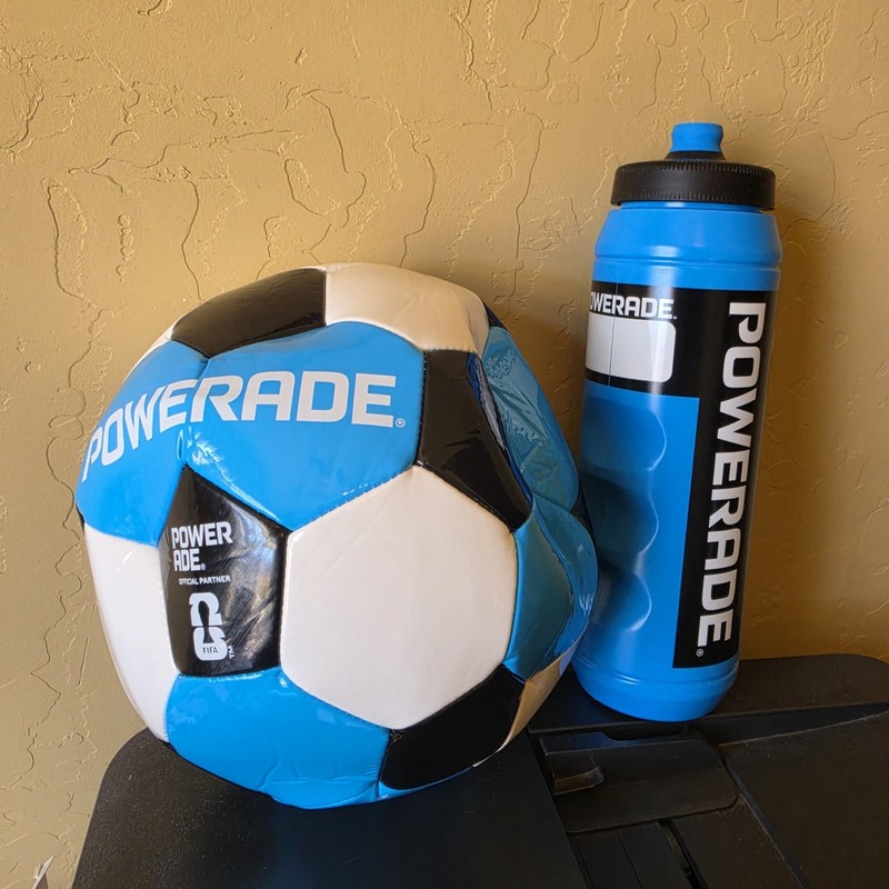 Powerade x FIFA Custom Squeeze Water Bottle & Soccer Ball NEW