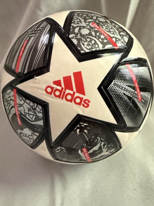 Adidas Champions League Instanbul 21 Final Match Ball Replica Mini gallery