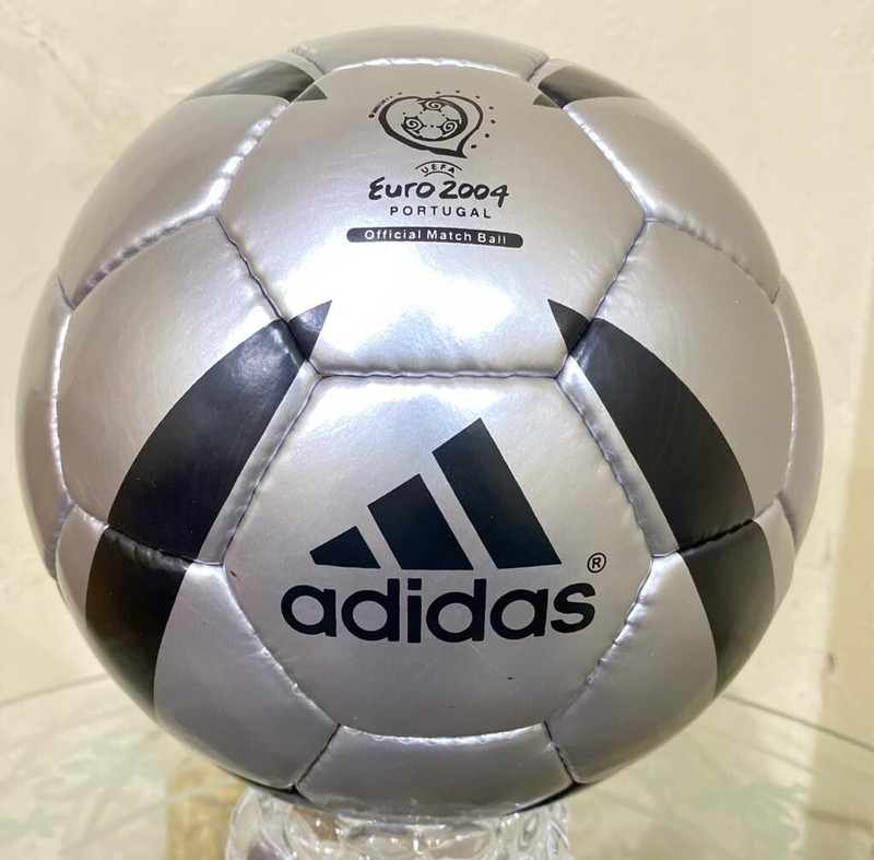 WORLD CUP 2004 EURO ROTEIRO SOCCER FOOTBALL BY OFFICIAL LEATHER FOOTBALL SIZE 5