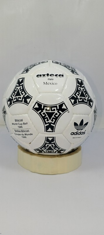 Mini Adidas Azteca Mexico 1986 Official World Cup Ball Size 1 gallery
