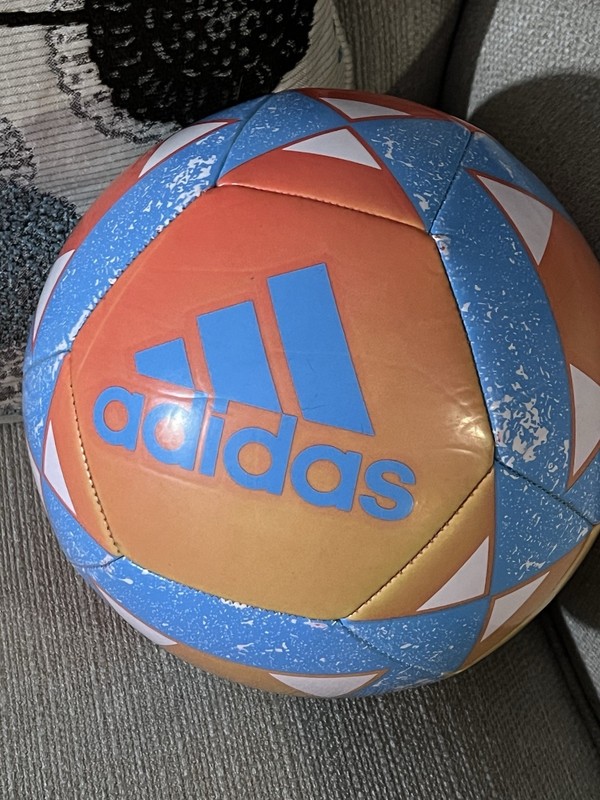 adidas Performance Starlancer v Soccer Ball Pink, CW3238