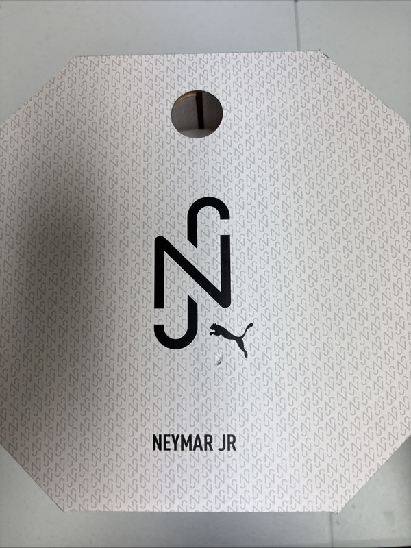 New Puma Performance Soccer Ball Neymar JR Size 5 Style 084427-01 gallery