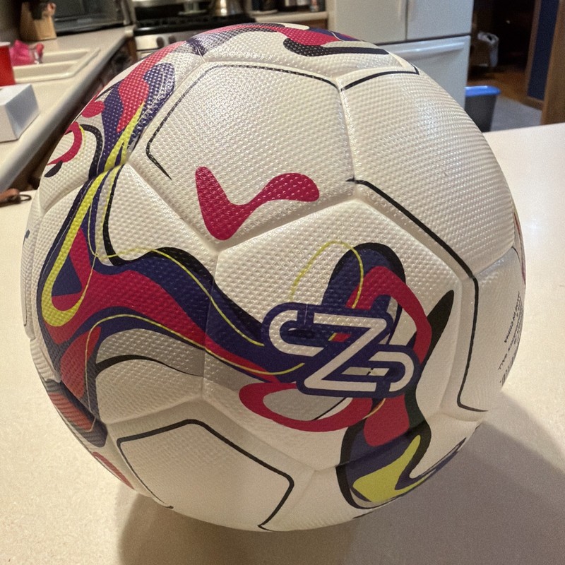 New Puma Neymar JR Graphic Performance Soccer Ball Size 5 Style 084078-01 gallery