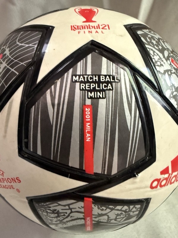 Adidas Champions League Instanbul 21 Final Match Ball Replica Mini gallery