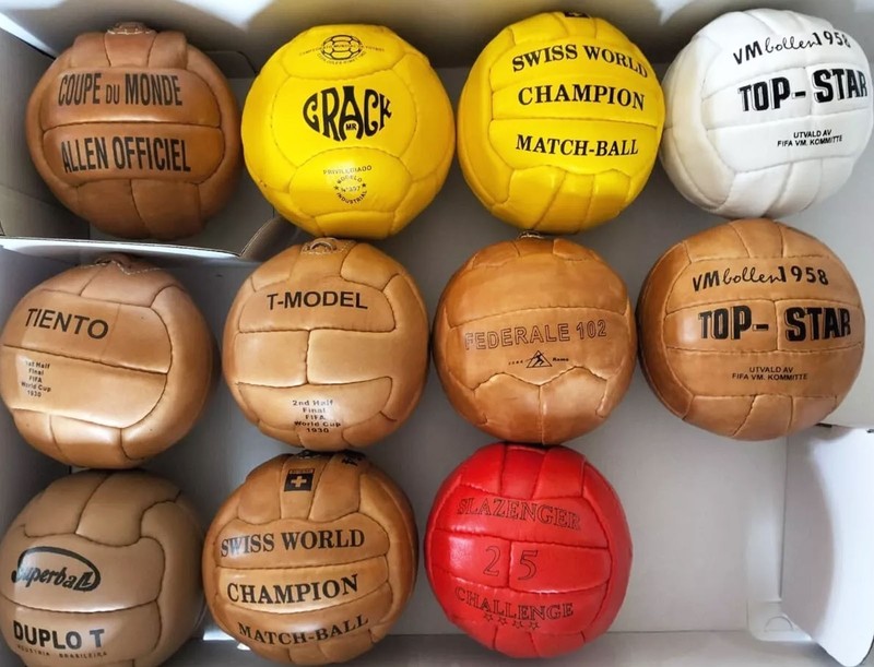 Historical Mini Ball Set (12 Pieces) FIFA World Cup 19301966 in Leather Size 1