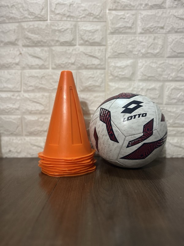 Lotto Soccer Ball With Cones