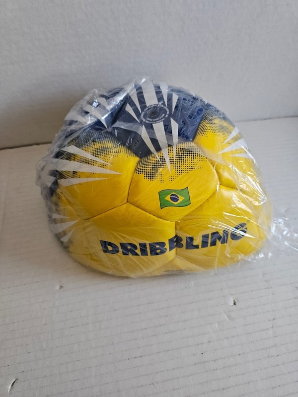 DRB DRIBBLING Training Soccer Ball Countries Barasil Sz 5 Machine Sewed Durable gallery