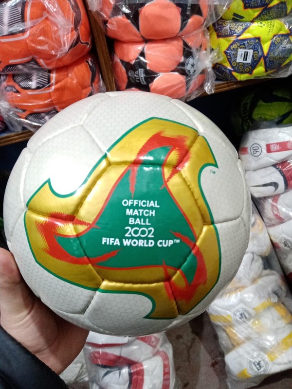 "Fevernova 2002 FIFA World Cup Style Official Match Soccer Ball - Rare Collectib gallery
