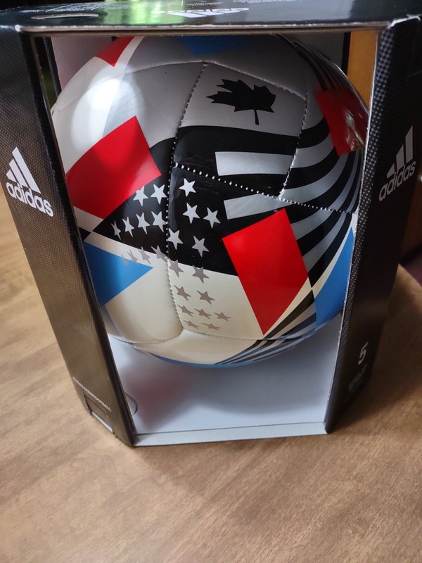 ADIDAS NATIVO 21 CLUB MATCH BALL REPLICA SIZE 5. NEW