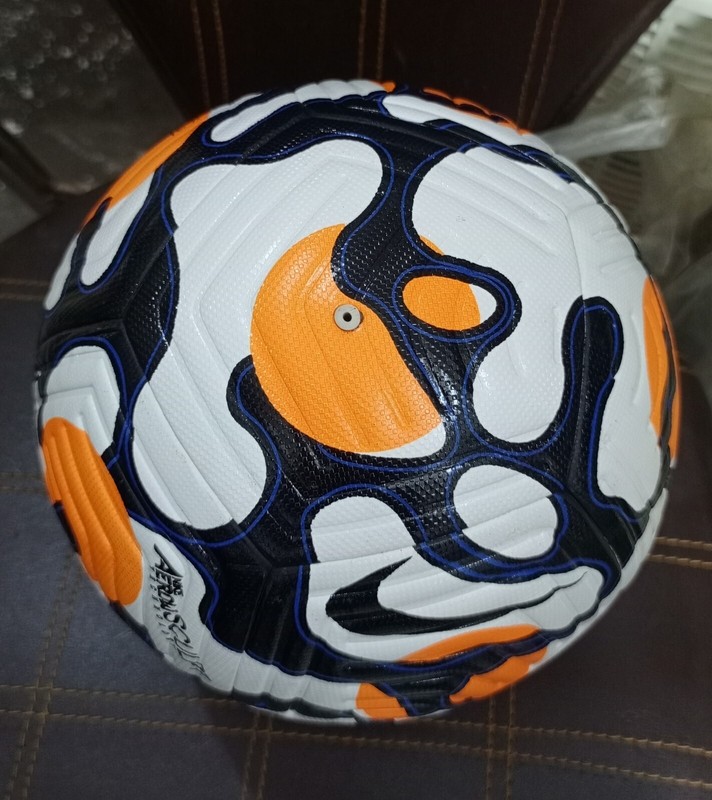 NIKE Flight Premier League 2023 Official Match Ball – Size 5 Pro Football Soccer gallery